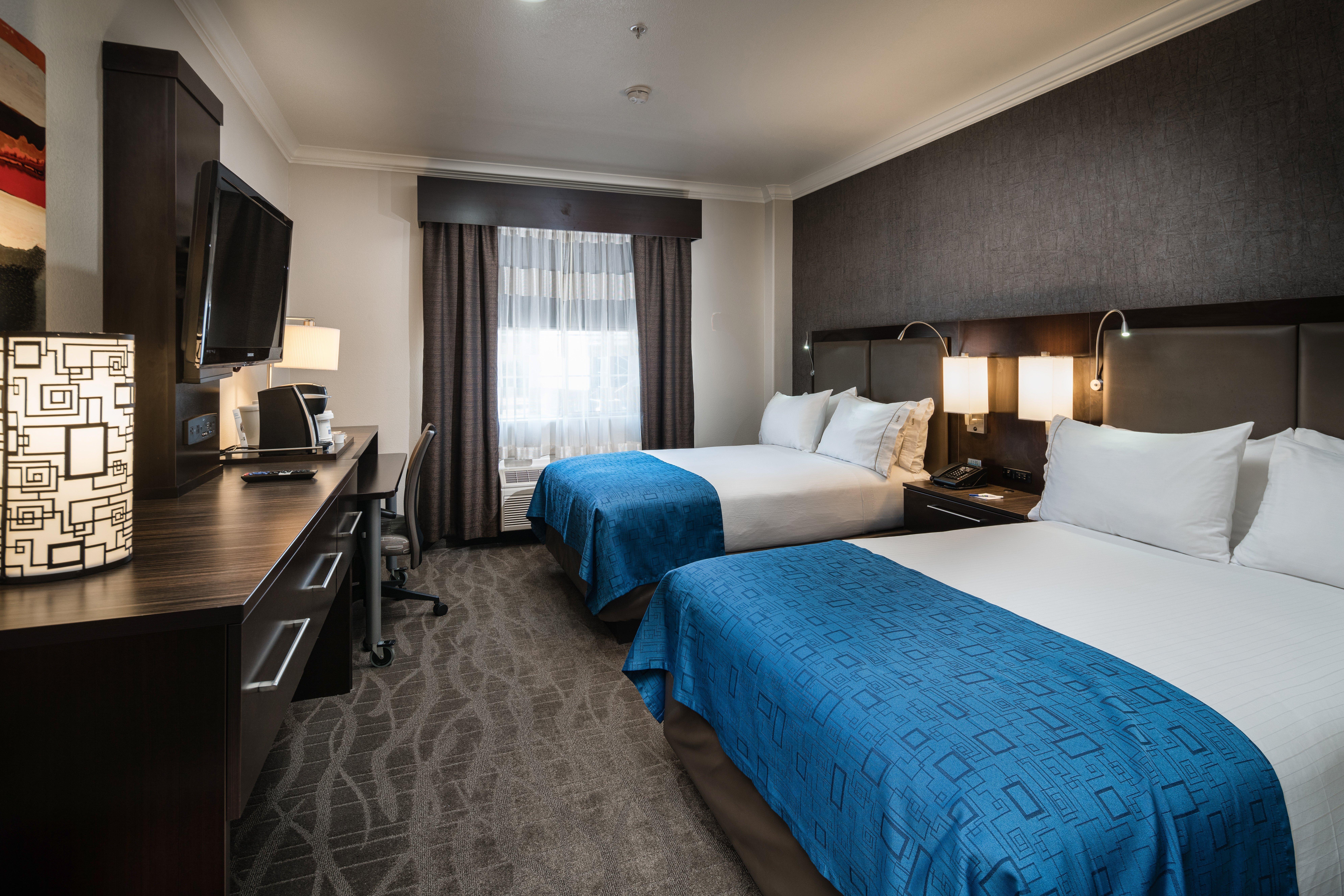 Holiday Inn Express & Suites Santa Clara By Ihg Exterior photo